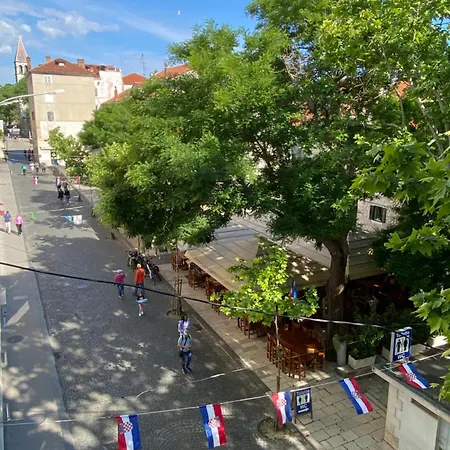 K&k2 Luxury Apartment